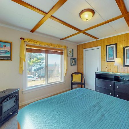 Villa Coastal Breeze à Depoe Bay Extérieur photo