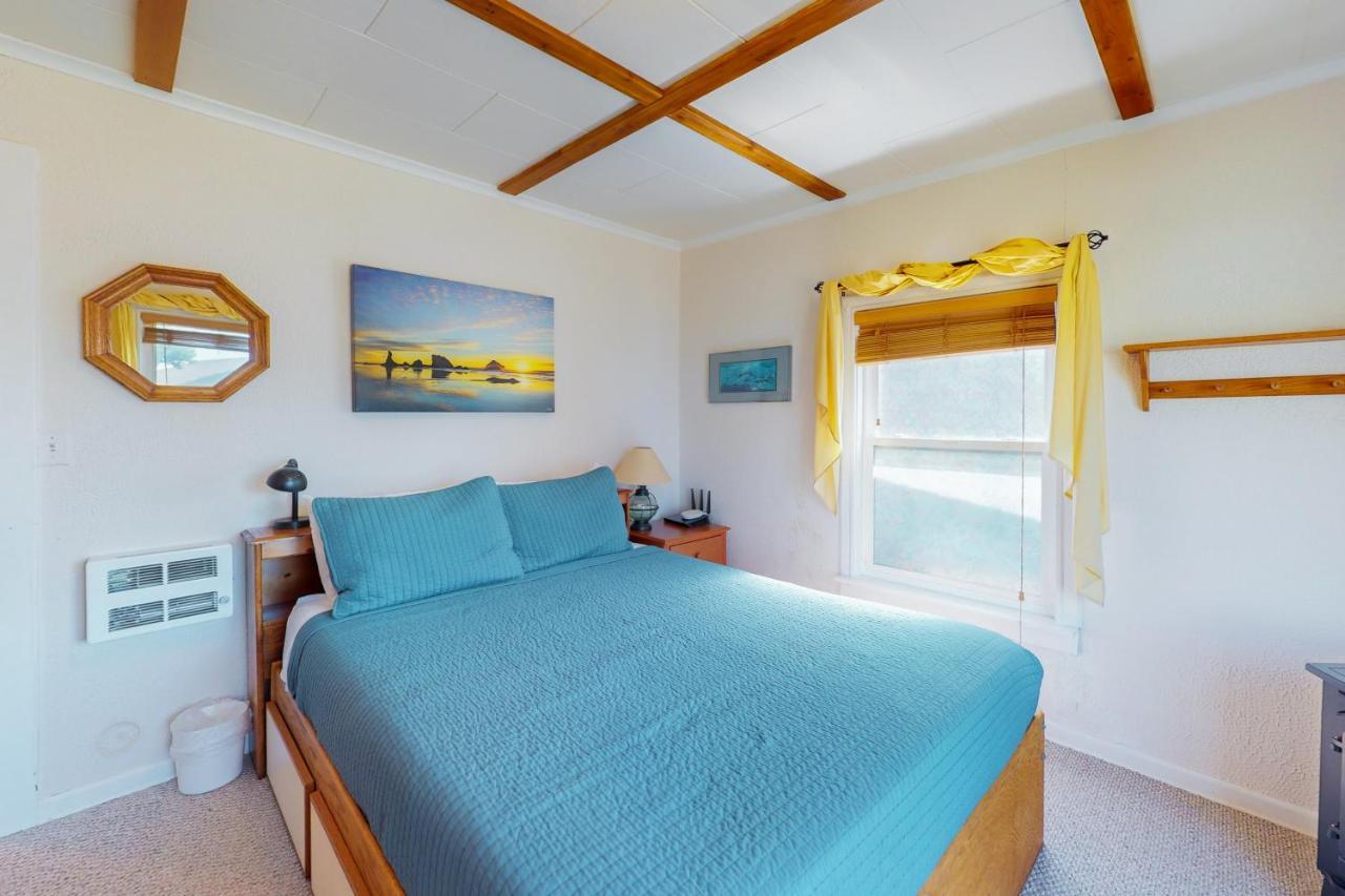 Villa Coastal Breeze à Depoe Bay Extérieur photo
